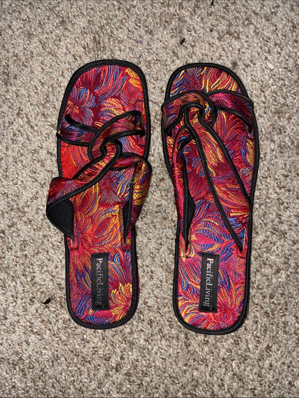 Pacifica Red Multicolor Knotted Slide Sandals - Textured Swirl Print